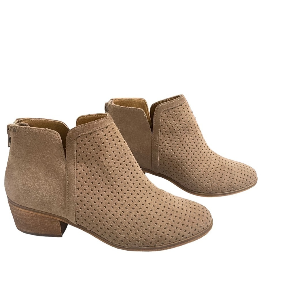 Susina Neutral Perforated Tan Suede Chunky Heel Ankle Booties Size 6.5 - Picture 5 of 13